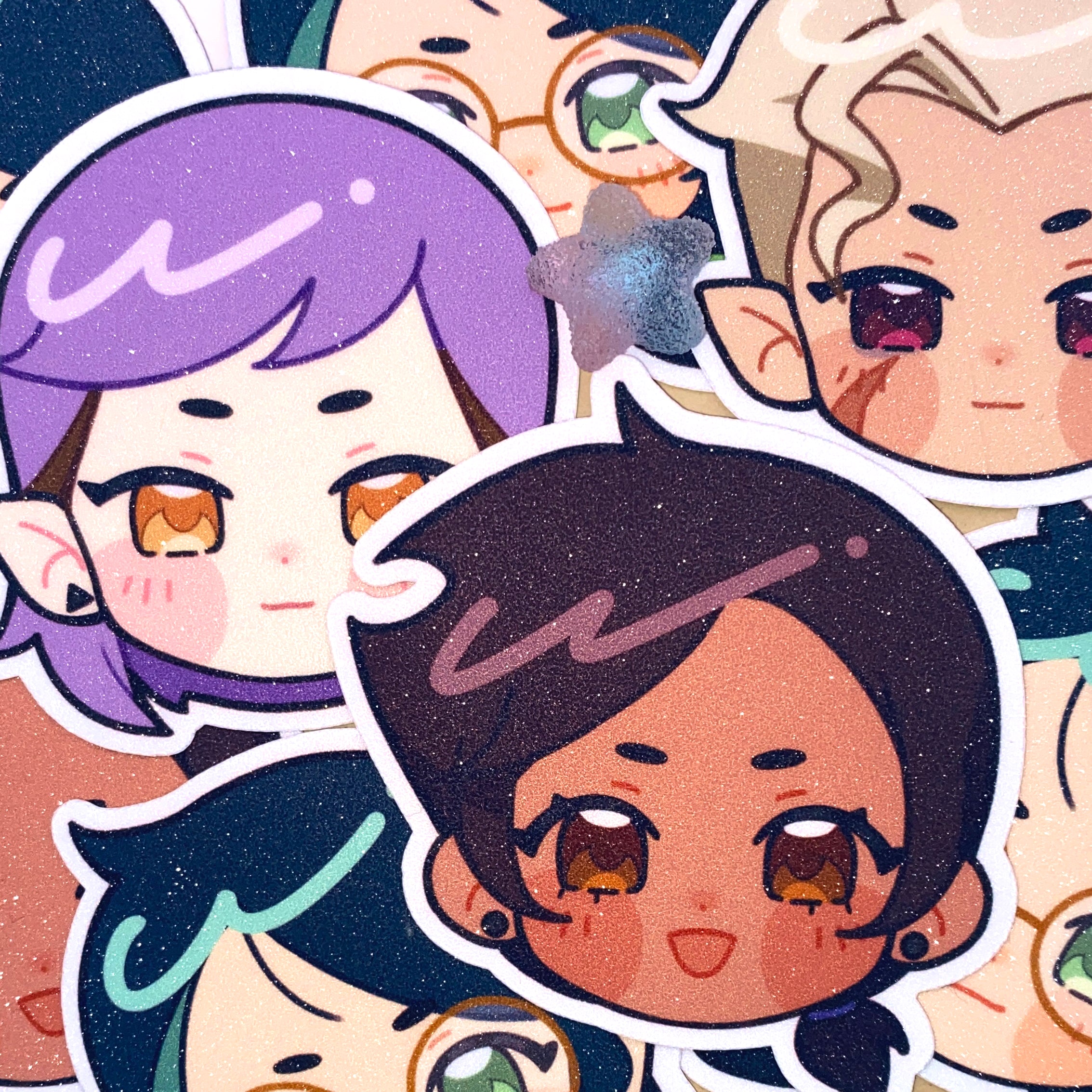 Luz Vinyl Glitter Sticker